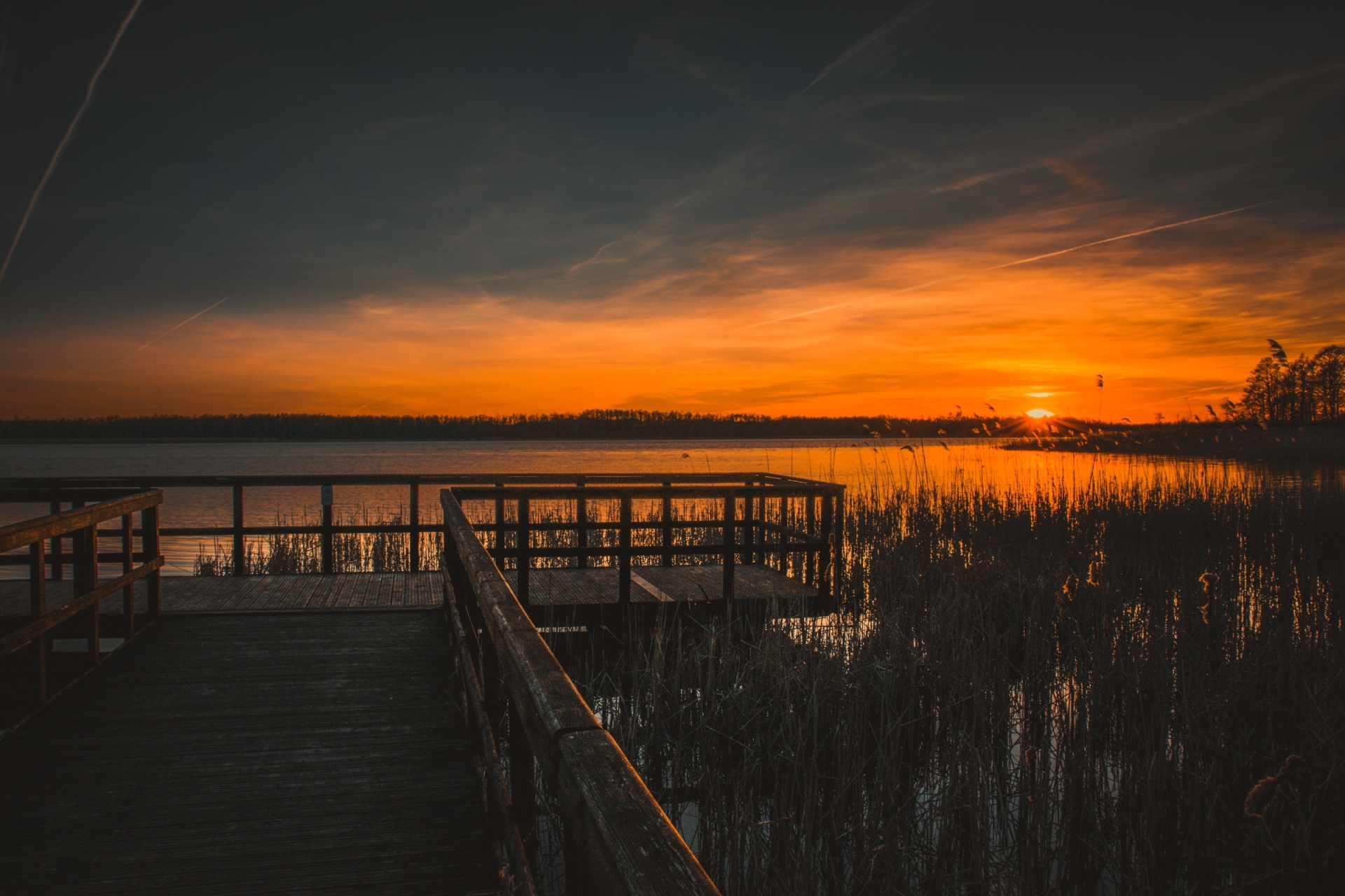 Lake Łukie pier